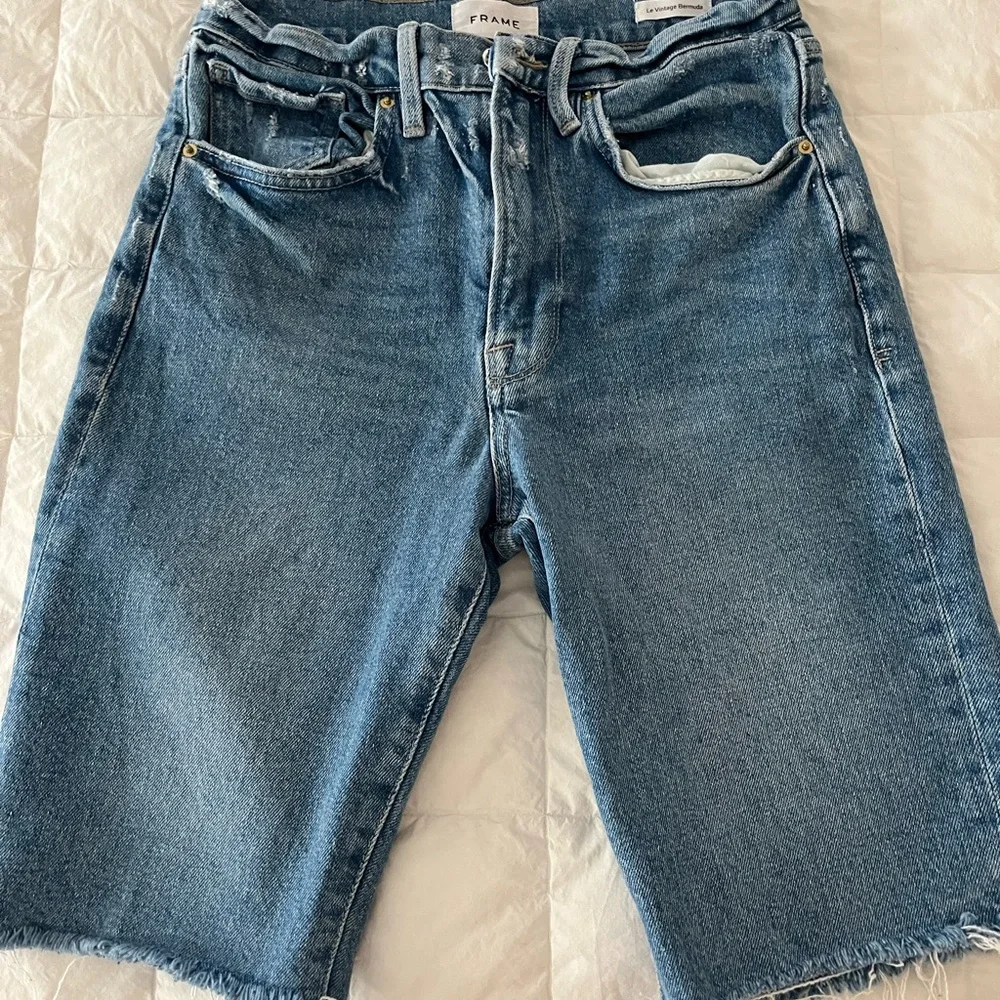 Frame Denim Women's Light Blue Denim Shorts Bermudas